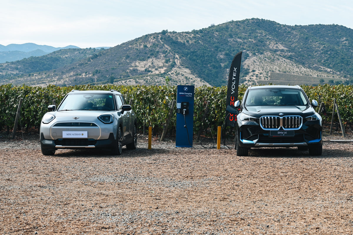 BMW y Copec Voltex impulsan la electromovilidad con la instalación de cargadores en Viña VIK