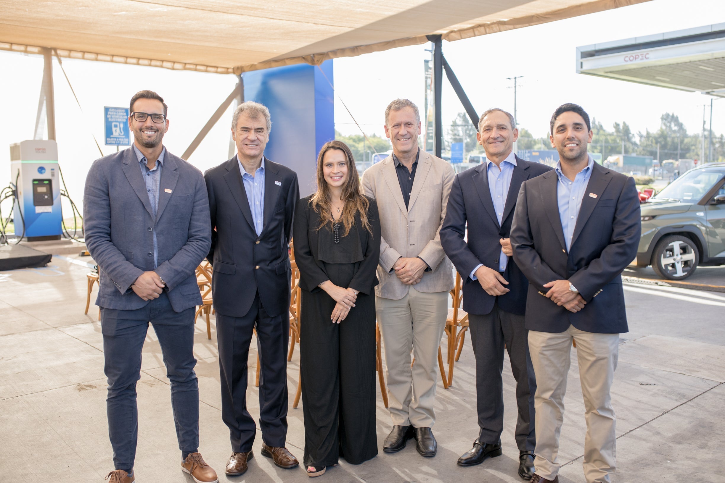 Copec alcanza más de 90 puntos de carga rápida y pone en marcha los cargadores más potentes del país