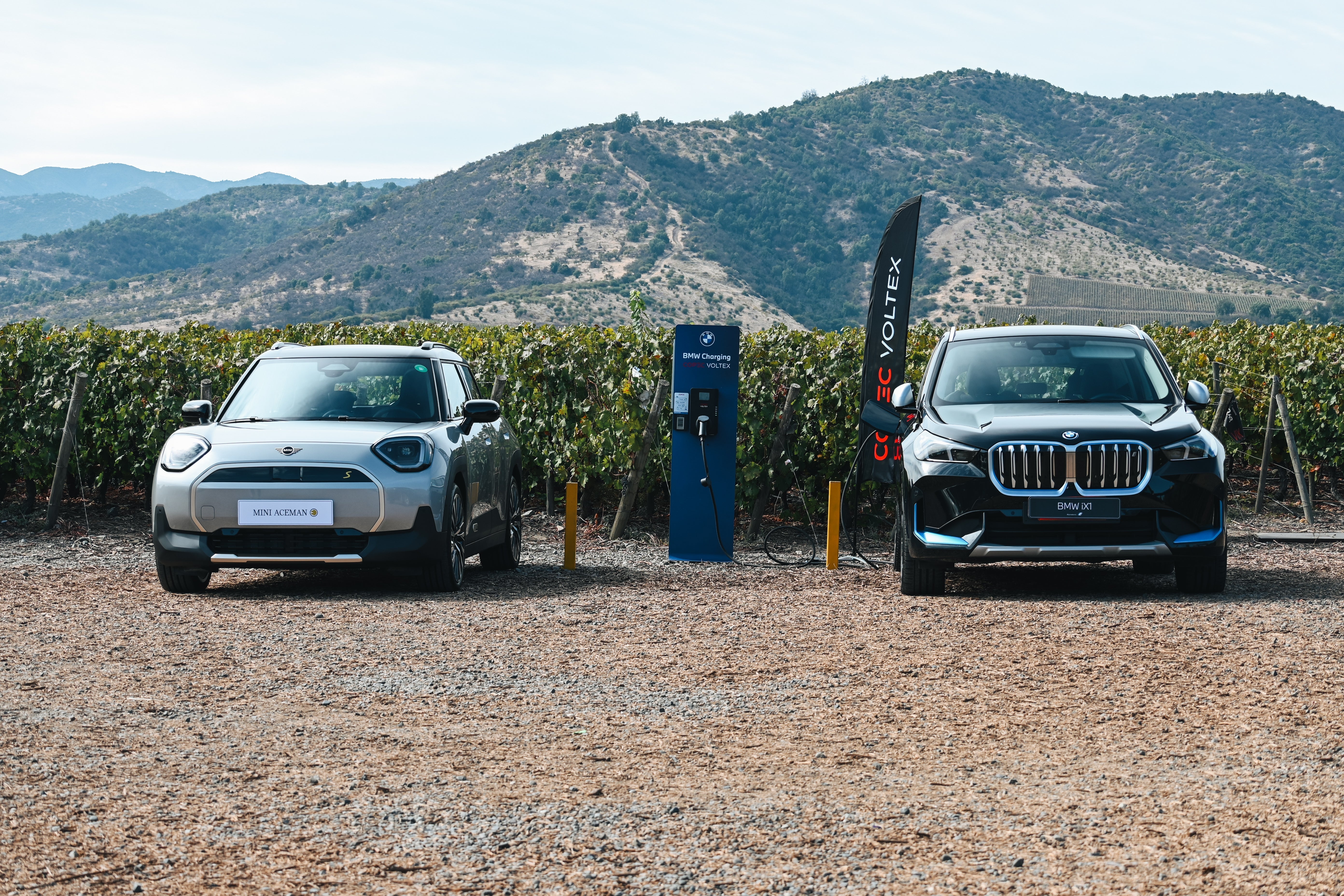 BMW y Copec Voltex impulsan la electromovilidad con la instalación de cargadores en Viña VIK